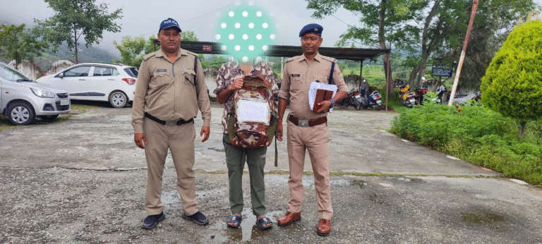 लागू औषधसहित १ नेपाली भारतको चम्पावतमा पक्राउ